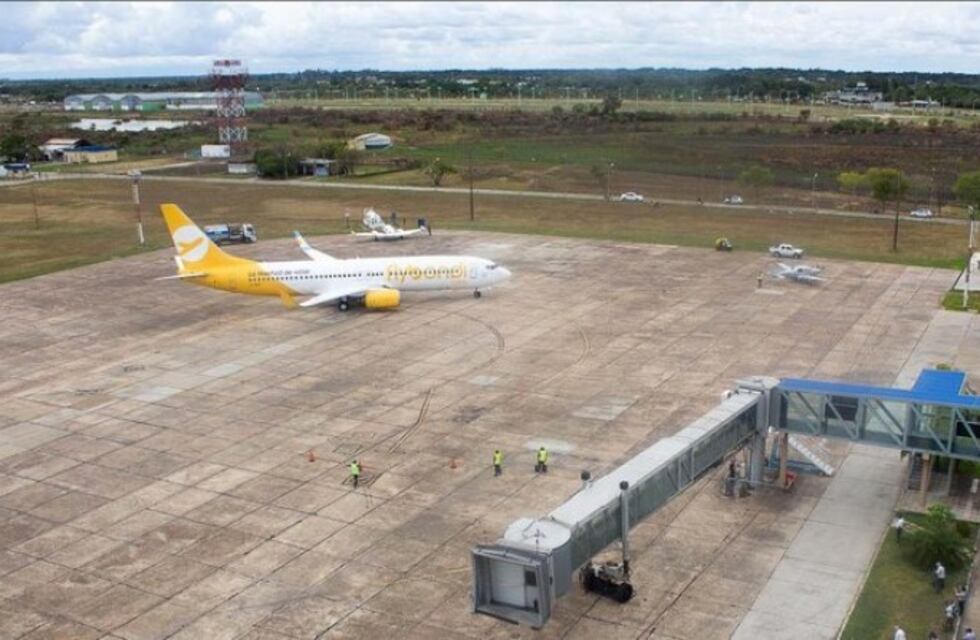 Cerraron el aeropuerto de Corrientes y derivan los vuelos a Chaco