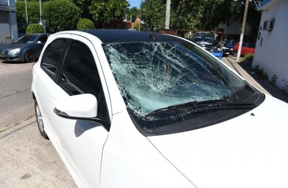 Apuntan a policías por demoras en la denuncia de la ciclista atropellada