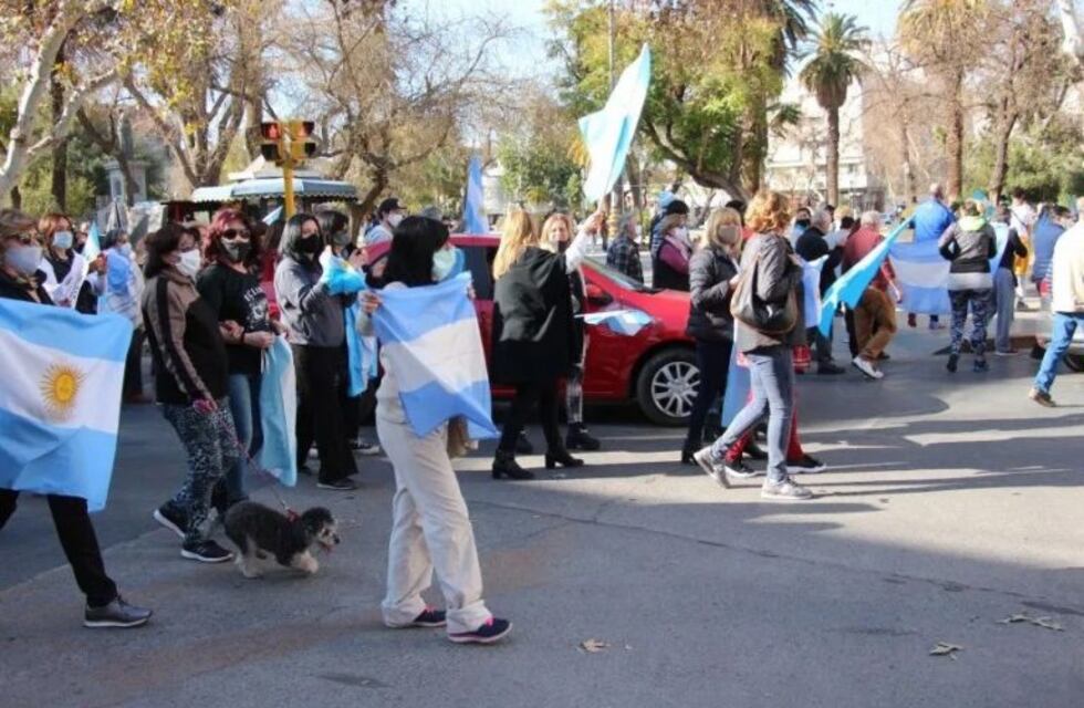 Uñac opinó sobre el #17A: "No me quedaron claras las consignas"