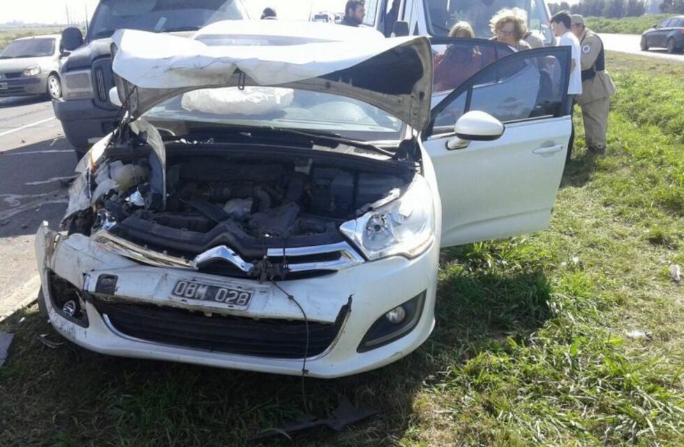 Choque en cadena en la autopista a Santa Fe en medio de la congestión de camiones