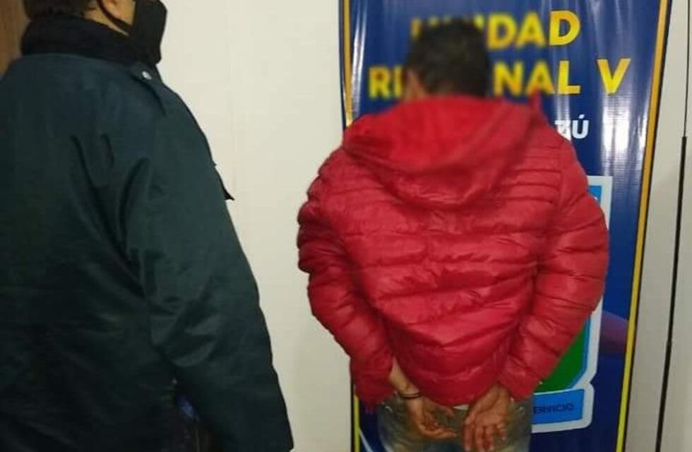 Fue detenido por agredir con un cuchillo a su concubina