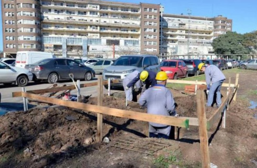 Hallaron restos óseos en el hospital Posadas e investigan si pertenecen a desaparecidos