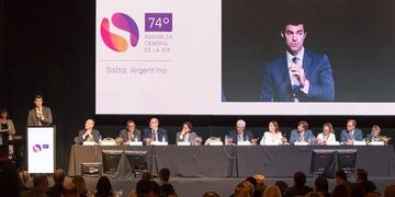 Urtubey en la asamblea del SIP\u002E (Web)