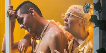 Perdón, es que te amo, obra teatral