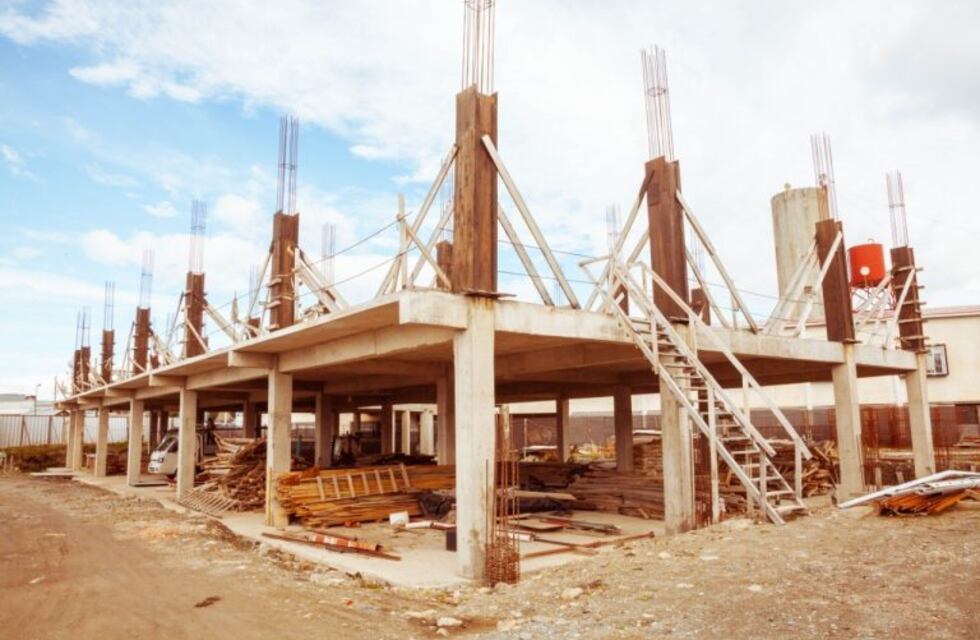 Funcionarios recorrieron la obra del Hospital Regional Ushuaia