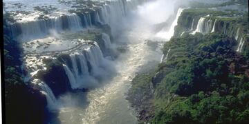 Garganta del Diablo un atractivo mundial al que se suman más servicios de nivel internacional en el Aeropuerto de Iguazú\u002E (CIMECO)