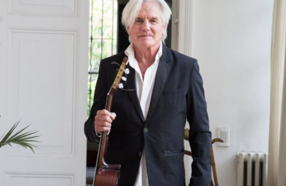 Trasladaron a Sergio Denis a Buenos Aires en un avión sanitario