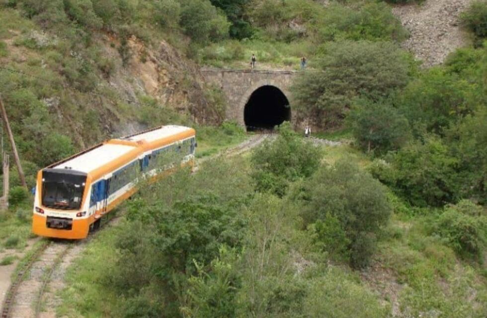 Habría "una firme decisión" de la Nación para que el tren vuelva a La Falda