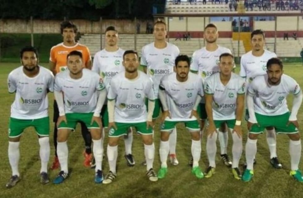 Club brasileño le rescindió contrato a cuatro jugadores tras una masturbación colectiva