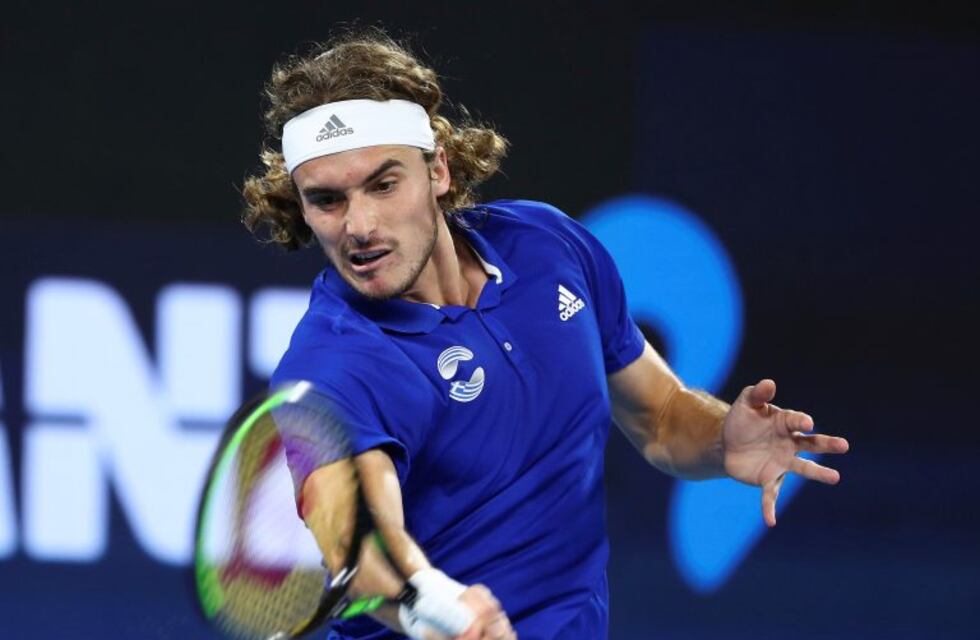 Stefanos Tsitsipas le dio un raquetazo a su padre en pleno partido de la ATP Cup y su madre lo retó