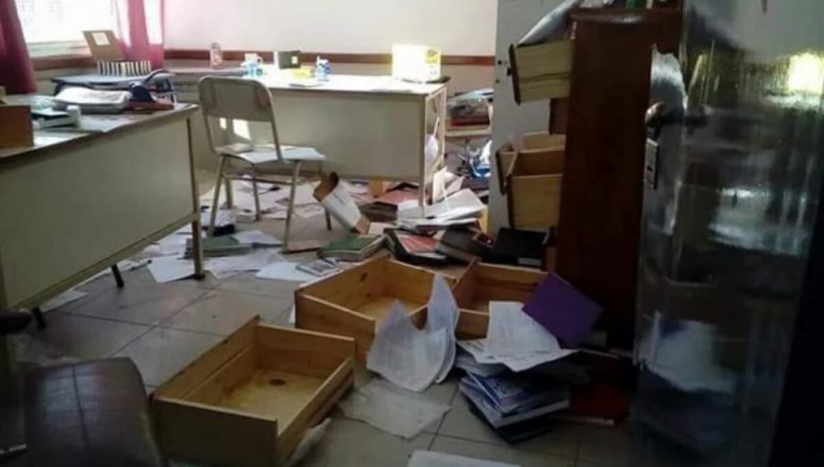 Escuela E. Echeverru00eda.