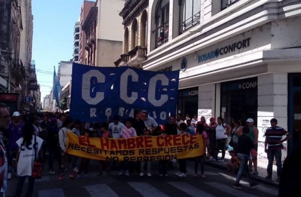 Movimientos sociales advirtieron que "endurecerán la lucha" si no se cumple con la ley de Emergencia Social