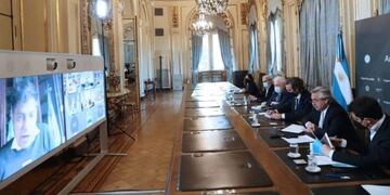 El presidente se reunió con gobernadores para definir la próxima fase del aislamiento