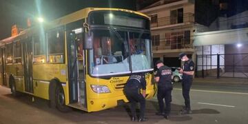 Un colectivo atropelló a una mujer en Posadas.