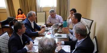 UNLaR y Legisladores
