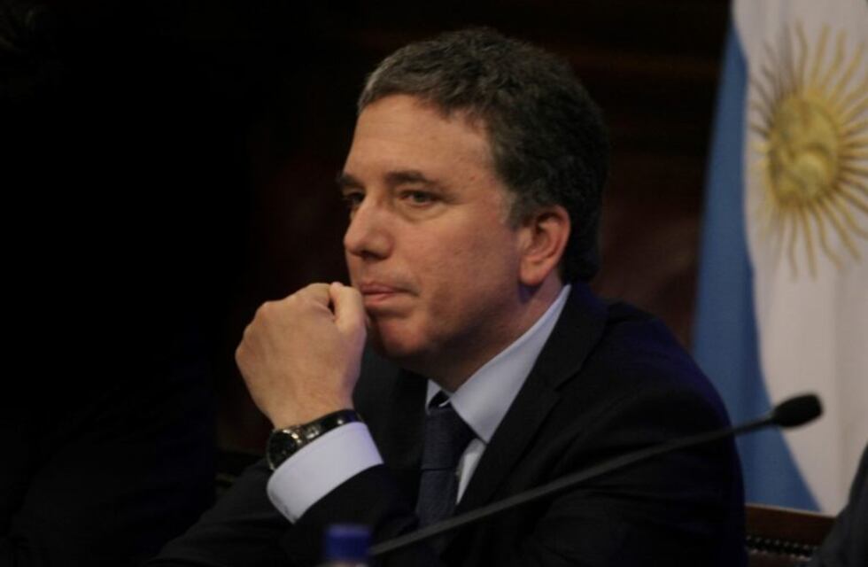 Dujovne dijo que un funcionario "tiene derecho a tener su dinero en el exterior"