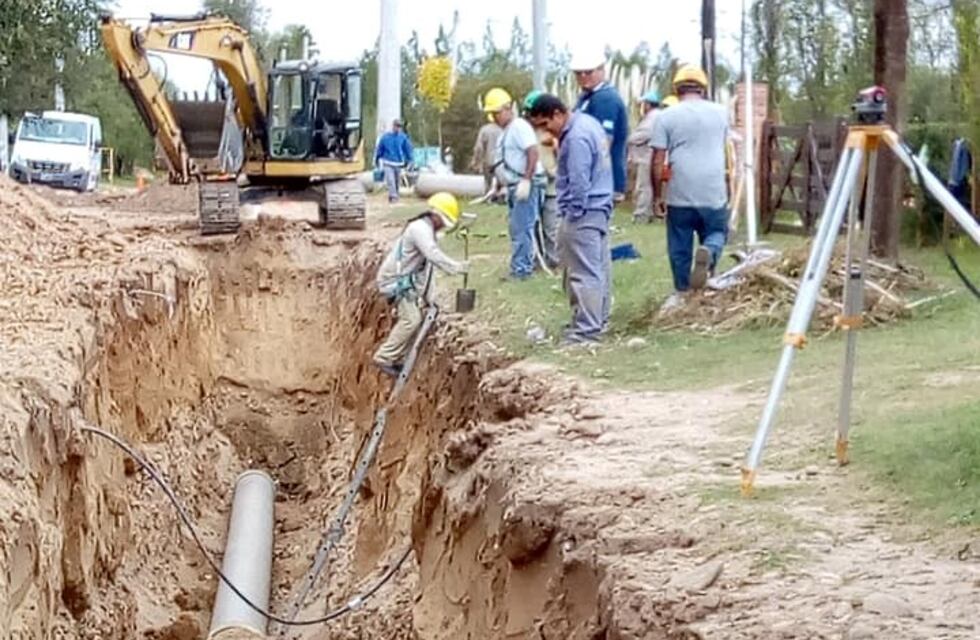 Mina Clavero: continúa la obra de cloacas por Villa Lujan