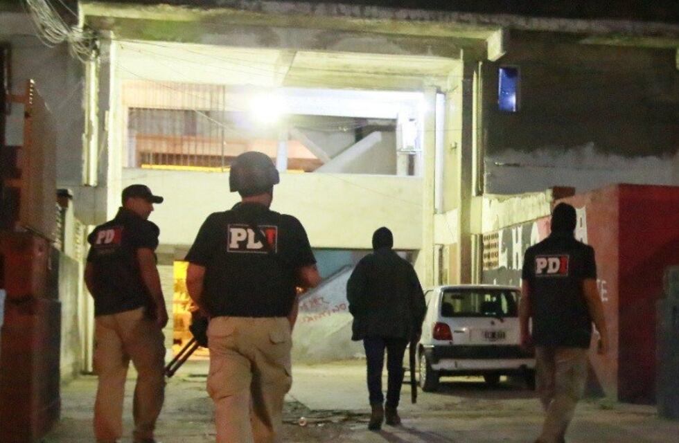Detuvieron cuatro agentes de la PDI sospechados de irregularidades durante allanamientos