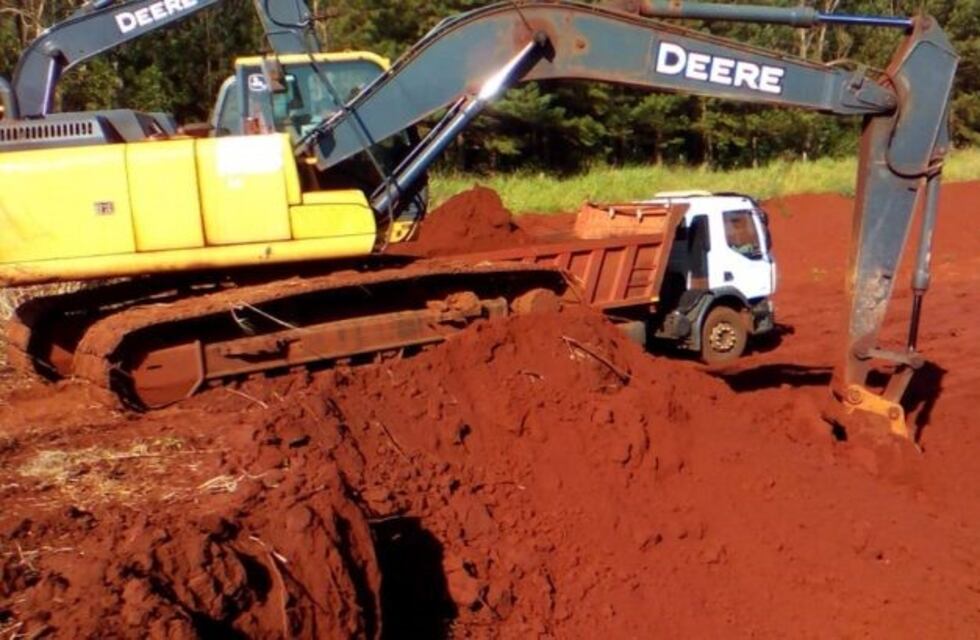 Continúan los trabajos del acceso a Colonia Guaraypo