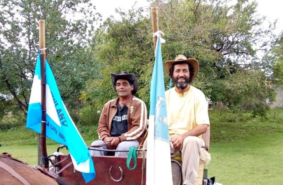 Por una promesa, viajaron en sulky desde Mercedes, Buenos Aires, a Villa Cura Brochero