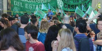 El gremio también confirmó su apoyo a la protesta del Sindicato de Trabajadores Municipales\u002E (Facebook)