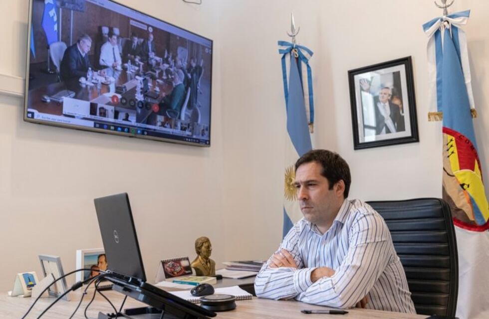 Por teleconferencia se analizó la situación de YPF en la región