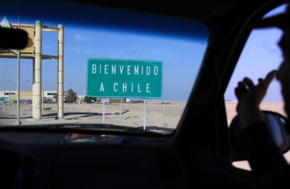 Chile exime a argentinos de presentar salvoconducto para circular por su territorio