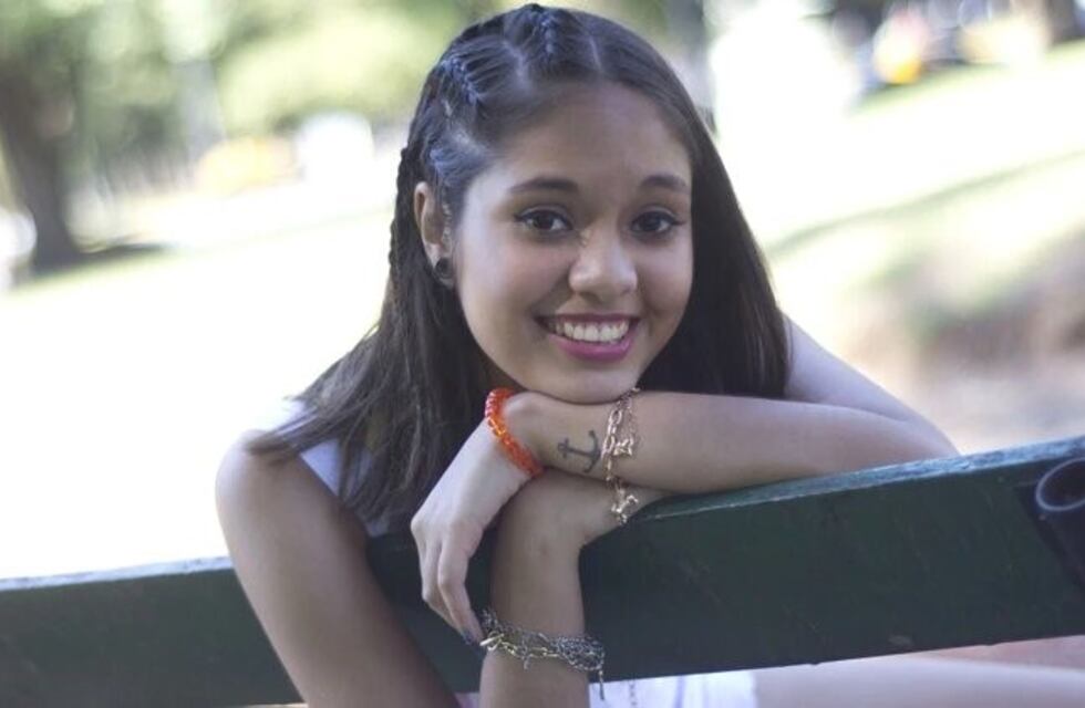 Le escribieron una carta a su hija fallecida en el Día de los Enamorados: "Para tu asesino"