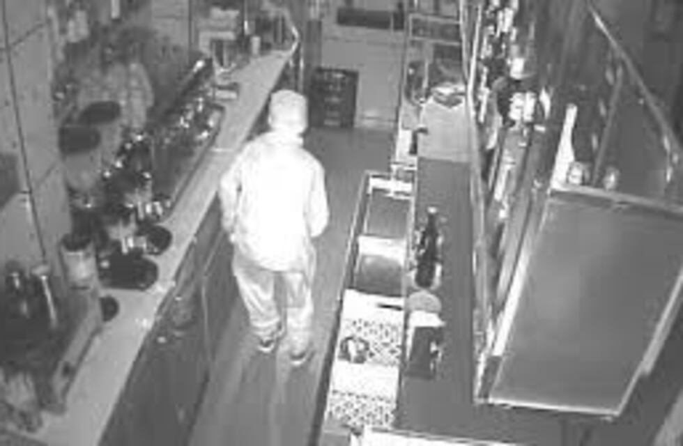 Entró a robar una ferretería, pero se olvidó de un par de detalles que le costaron la libertad