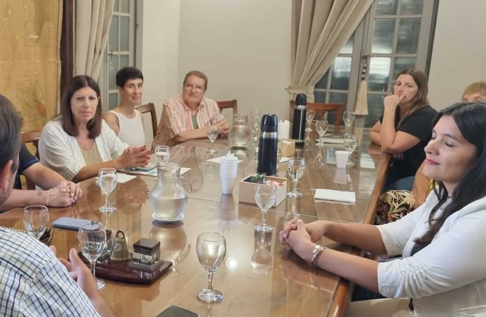 La Sociedad Rural de Rafaela recibió a Clara García para plantear la realidad del sector productivo