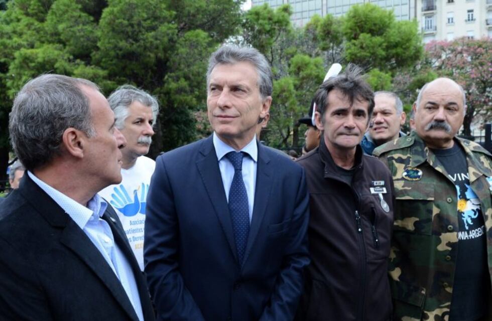 Macri recibirá en la residencia de Olivos a familiares de caídos en Malvinas