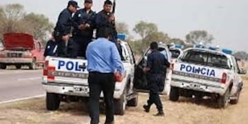 la policía pudo detener a dos personas con una gran cantidad de marihuana en su poder\u002E Imagen ilustrativa\u002E