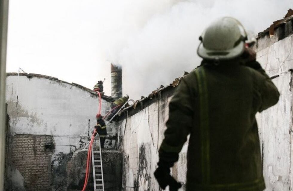 Mendoza: tres chicos se salvaron de milagro al incendiarse su casa