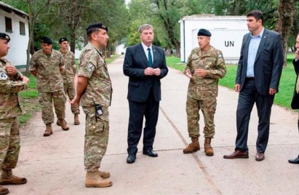 El Gobierno pampeano coordina recursos con el Ejército por el coronavirus