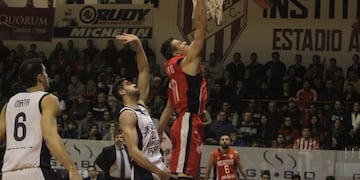 Glorioso\u002E El equipo de Alta Córdoba forzó el quinto partido y está a un triunfo de jugar su primera final en Liga Nacional\u002E