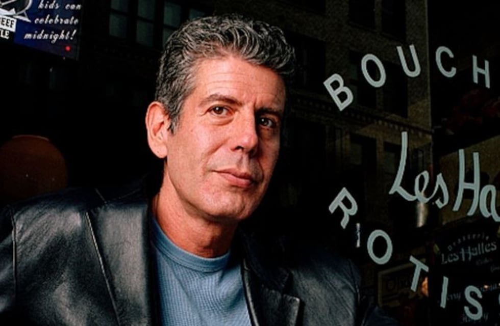 El día que el chef Anthony Bourdain probó empanadas y choripán
