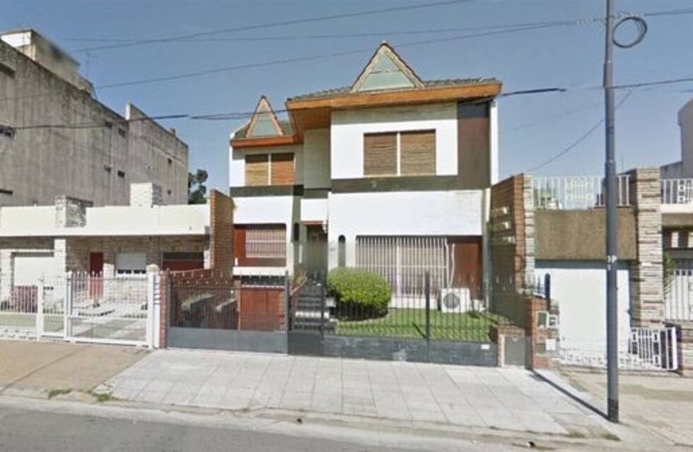 Tres "viudas negras" lo drogaron, lo dejaron desnudo y le desvalijaron la casa