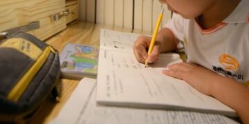 estudian desde casa\u002E Escuela en casa\u002E