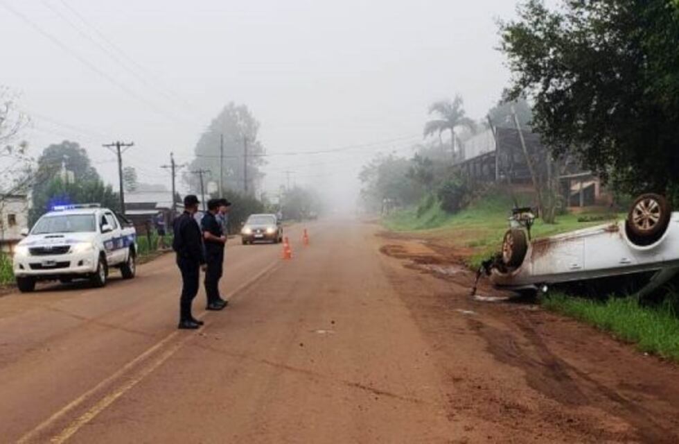 Un hombre alcoholizado despistó y volcó en El Soberbio