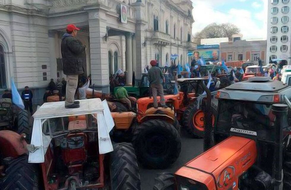 Fumigación: productores realizarán un "tractorazo" en contra de la Justica