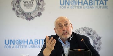 Stiglitz, premio Nobel de Economía, crítico con las medidas económicas de Macri