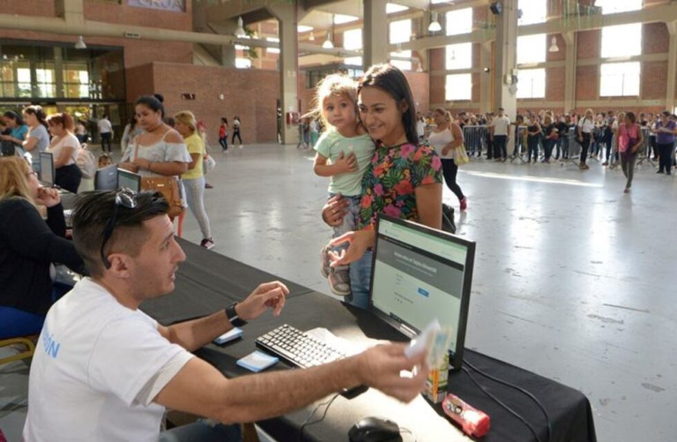 Tarjeta Alimentar: Frigoríficos y pasteros bajarán precios de productos en Córdoba