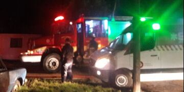 Para sofocar el incendio trabajaron los Bomberos Zapadores de Rosario.