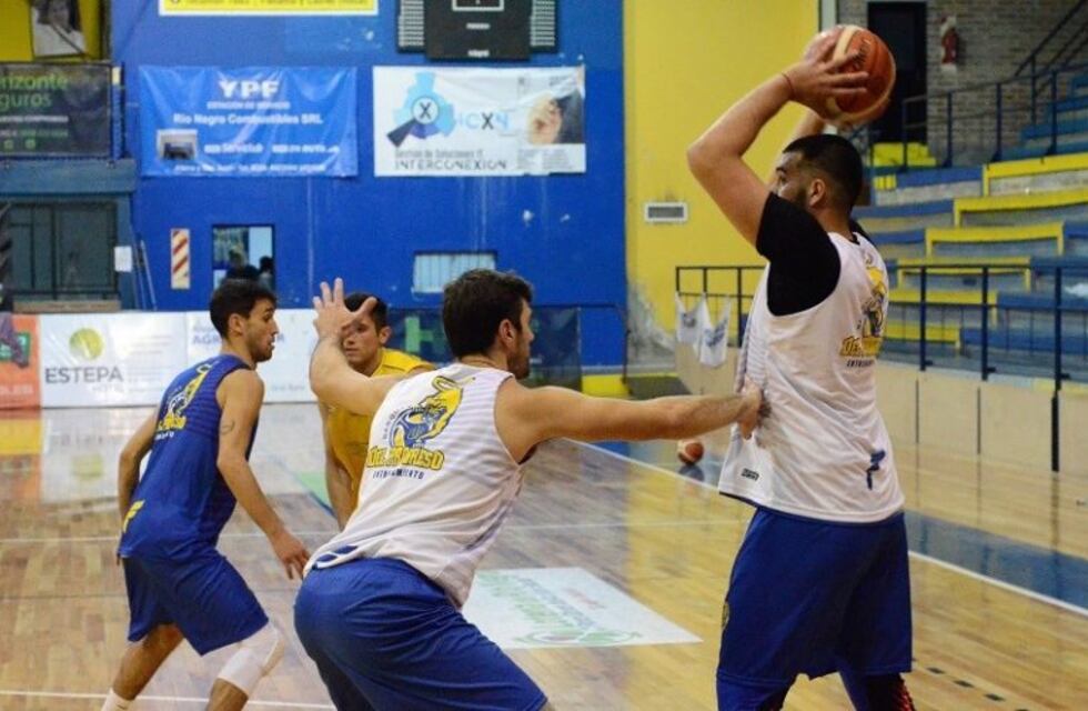 Manuel Olocco jugará un cuadrangular en Chile con Del Progreso