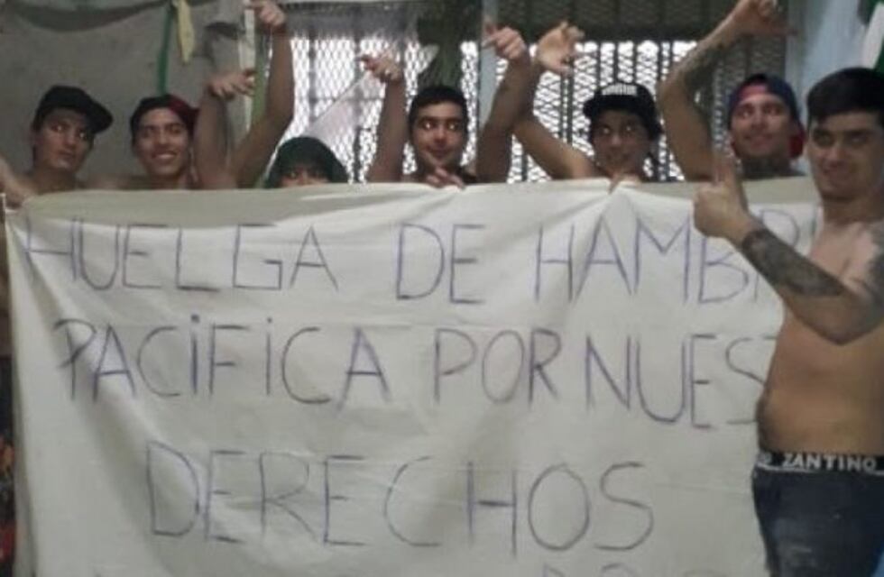 Continúa la huelga de hambre de presos en Bariloche