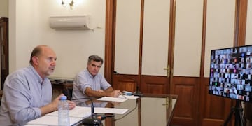 El rafaelino encabezó una videoconferencia junto al secretario de Integración y Fortalecimiento Institucional, José Luis Freyre\u002E\u002E (@omarperotti)