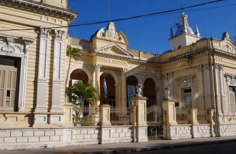 Denuncian actos de vandalismo en la histórica Escuela Belgrano