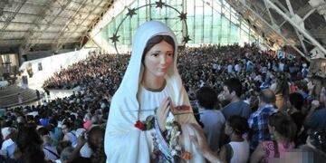 Fieles celebran el Día de la Virgen de Lourdes en el santuario de El Challo\u002E