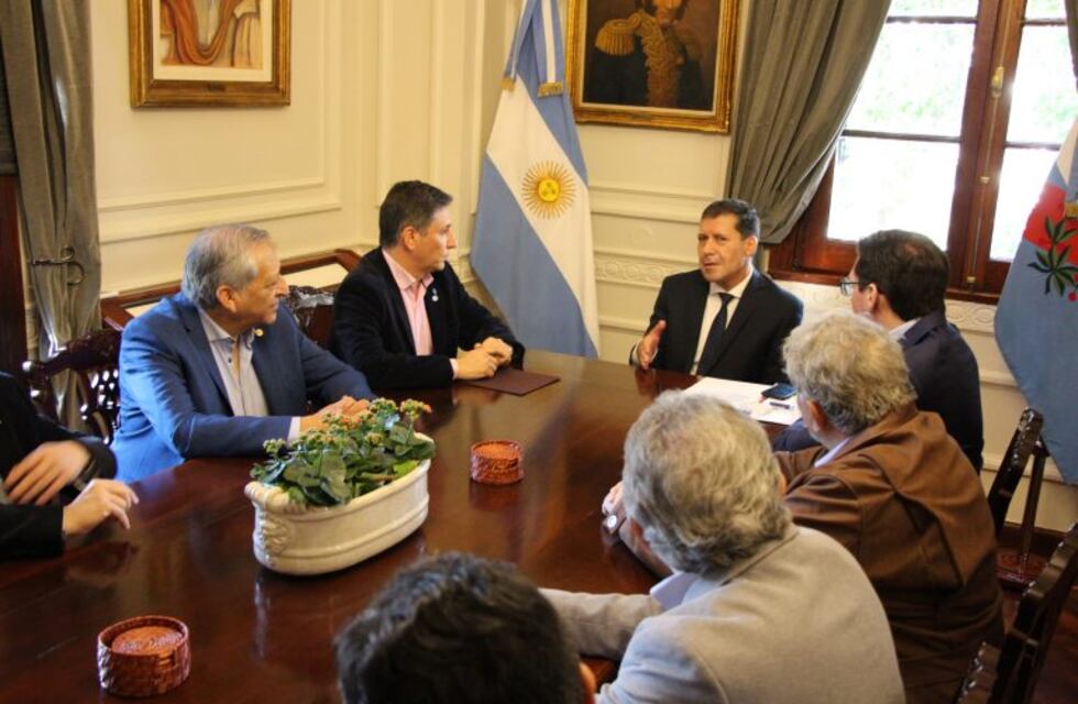 Representantes de universidades de Nuevo Cuyo se reunieron con Sergio Casas