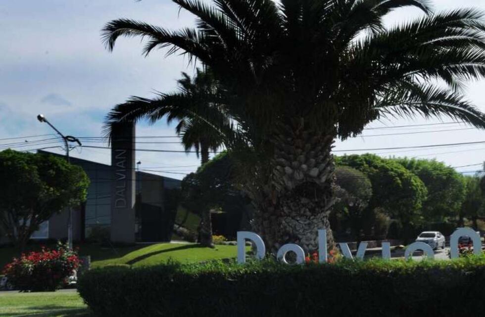 Una empleada está acusada de robar millones de pesos de una vivienda en el Dalvian